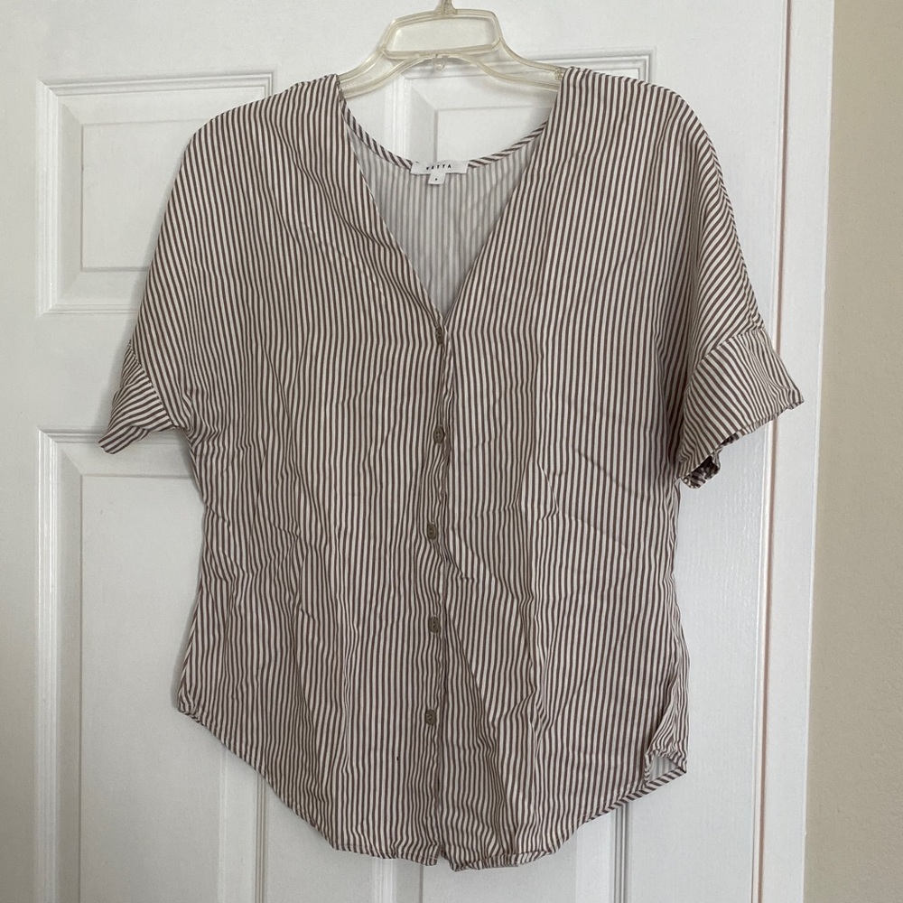 VETTA Beige and White Vertical Stripe Button-Down Top